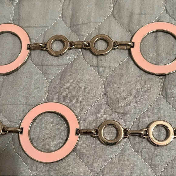 VINTAGE~ CHAIN BELT~ PINK/ SILVER~LINKS - Picture 3 of 9